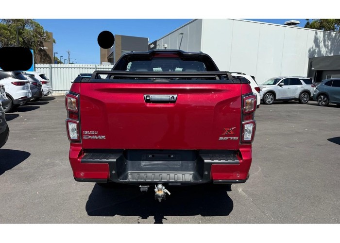 Used 1
                    ISUZU
                     for Sale Image