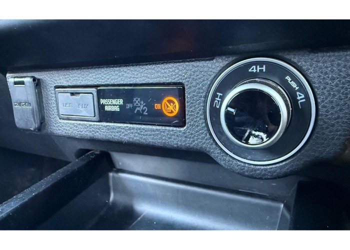 Used 1
                    ISUZU
                     for Sale Image