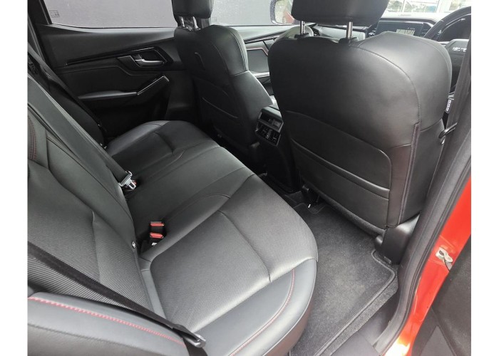 Used 1
                    ISUZU
                     for Sale Image