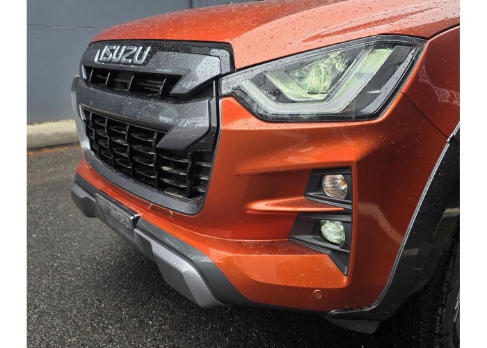 Used 1
                    ISUZU
                     for Sale Image