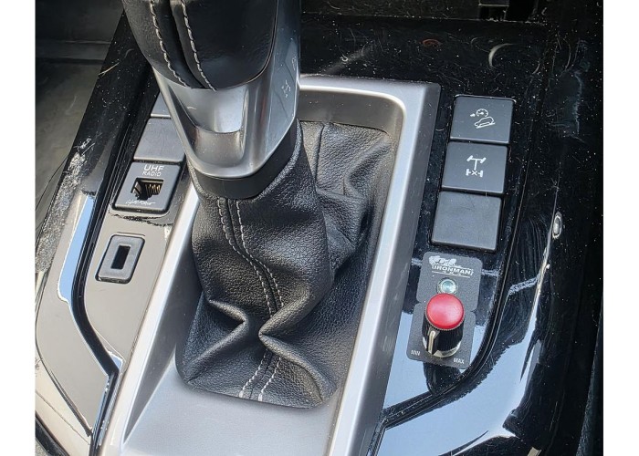 Used 1
                    ISUZU
                     for Sale Image