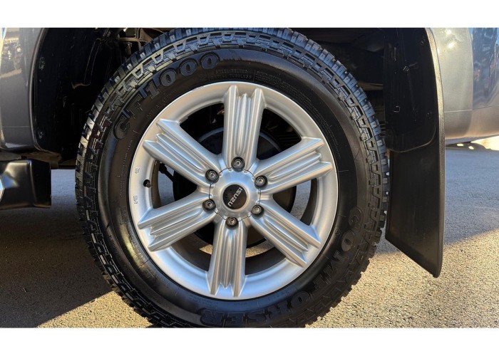 Used 1
                    ISUZU
                     for Sale Image