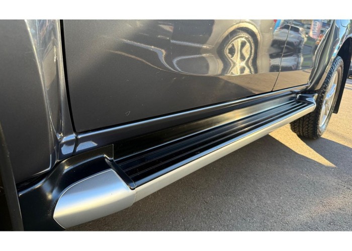 Used 1
                    ISUZU
                     for Sale Image