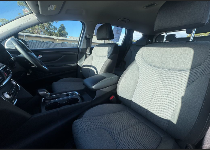 Used 2
                    HYUNDAI
                     for Sale Image