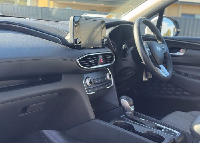 Used 2
                    HYUNDAI
                     for Sale Image