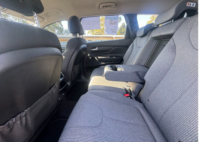 Used 2
                    HYUNDAI
                     for Sale Image