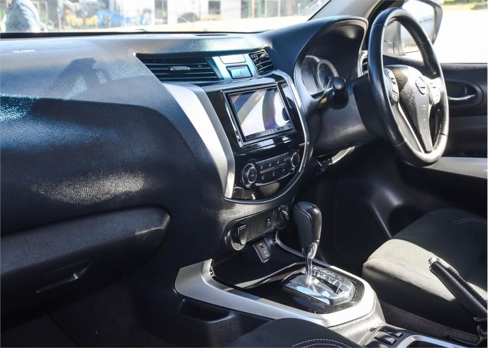 Used 2
                    NISSAN
                     for Sale Image