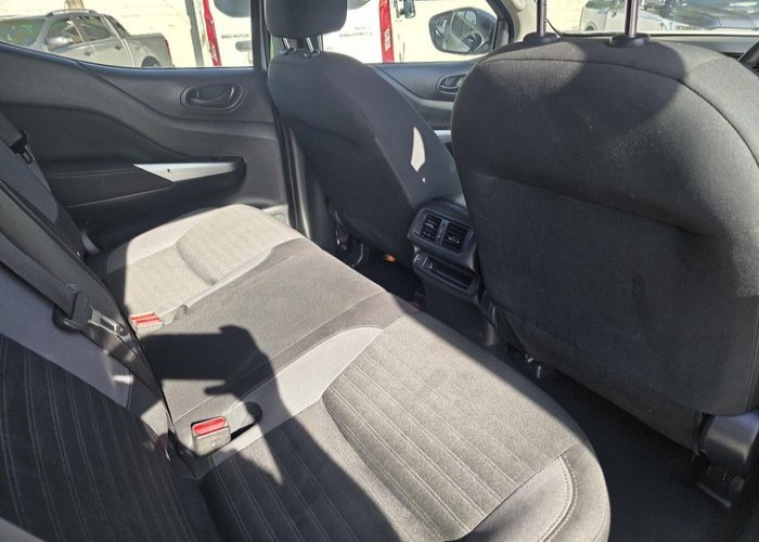 Used 2
                    NISSAN
                     for Sale Image