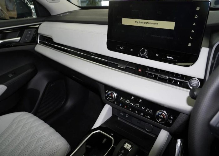 Used 2
                    MITSUBISHI
                     for Sale Image