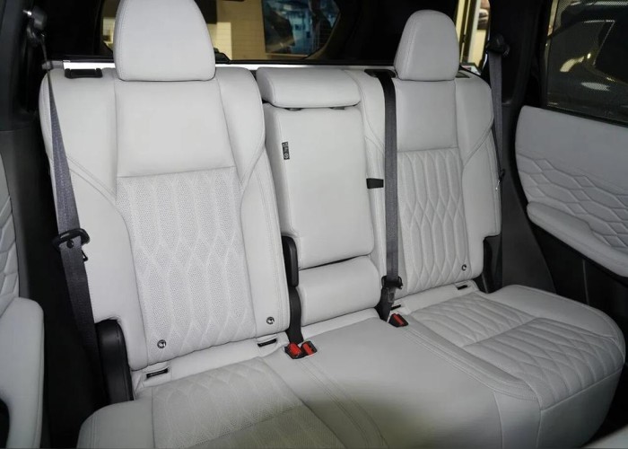 Used 2
                    MITSUBISHI
                     for Sale Image