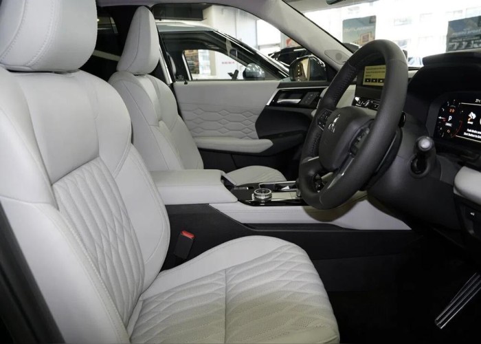 Used 2
                    MITSUBISHI
                     for Sale Image