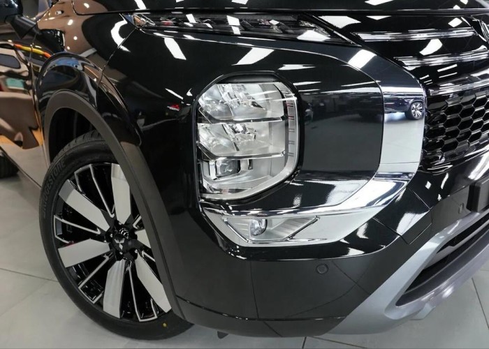 Used 2
                    MITSUBISHI
                     for Sale Image