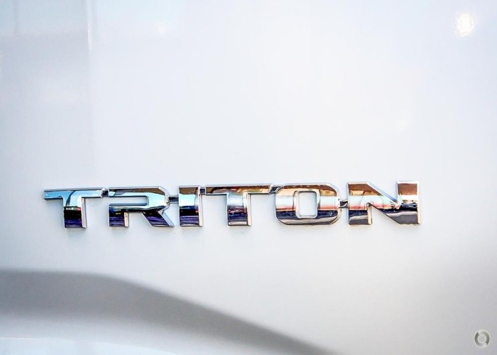 Used 2
                    MITSUBISHI
                     for Sale Image