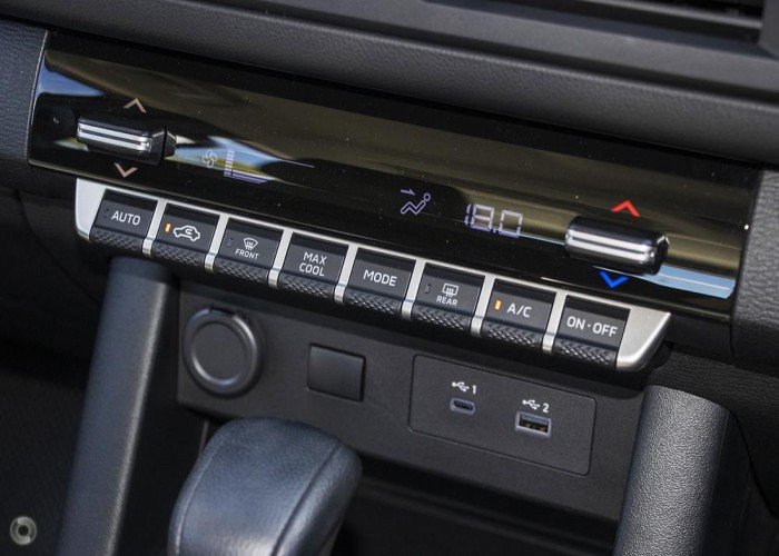 Used 2
                    MITSUBISHI
                     for Sale Image