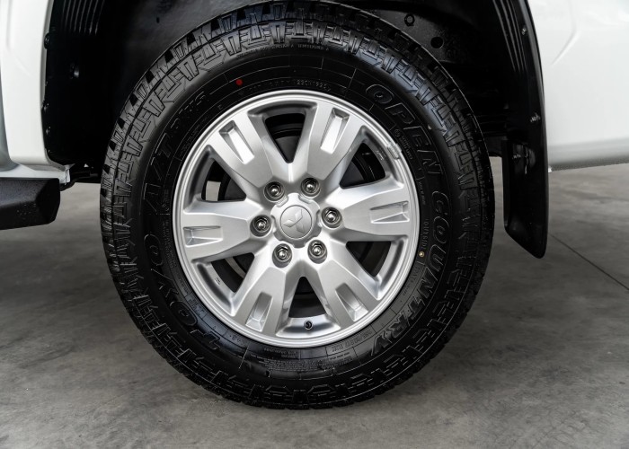 Used 2
                    MITSUBISHI
                     for Sale Image