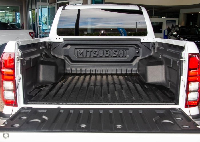 Used 2
                    MITSUBISHI
                     for Sale Image