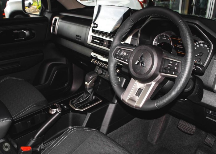 Used 2
                    MITSUBISHI
                     for Sale Image