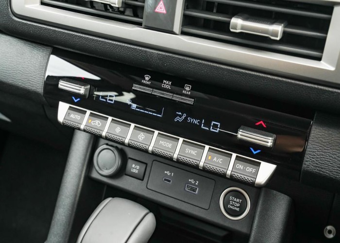 Used 2
                    MITSUBISHI
                     for Sale Image