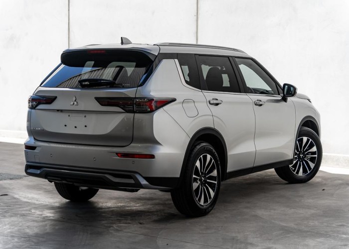 Used 2
                    MITSUBISHI
                     for Sale Image