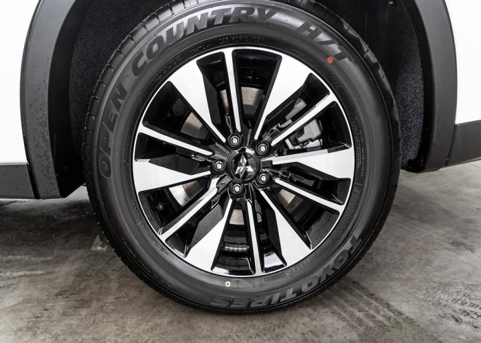 Used 2
                    MITSUBISHI
                     for Sale Image