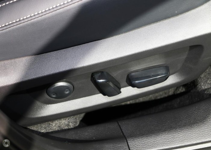 Used 2
                    MITSUBISHI
                     for Sale Image