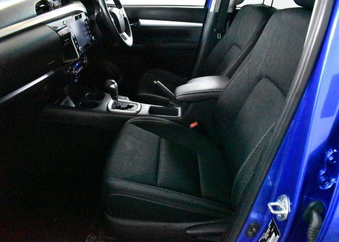 Used 5
                    TOYOTA
                     for Sale Image