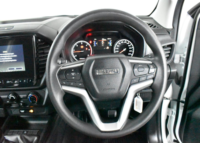 Used 3
                    ISUZU
                     for Sale Image