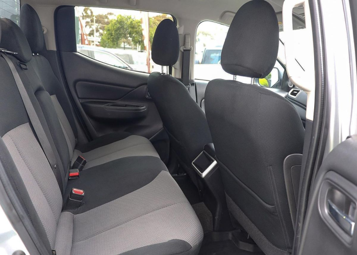 Used 2
                    MITSUBISHI
                     for Sale Image