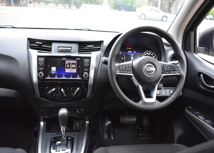 Used 5
                    NISSAN
                     for Sale Image