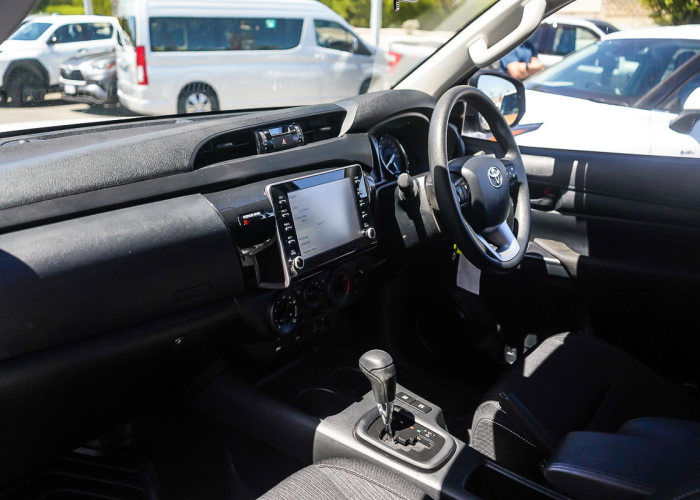 Used 5
                    TOYOTA
                     for Sale Image