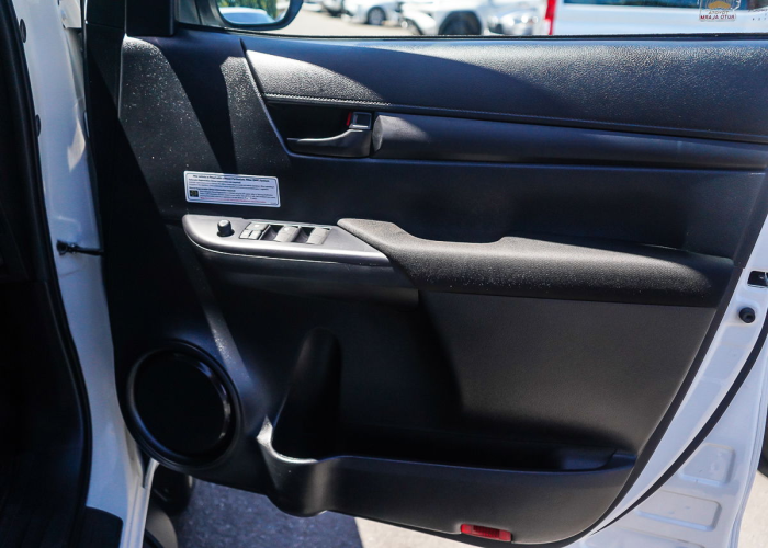 Used 5
                    TOYOTA
                     for Sale Image