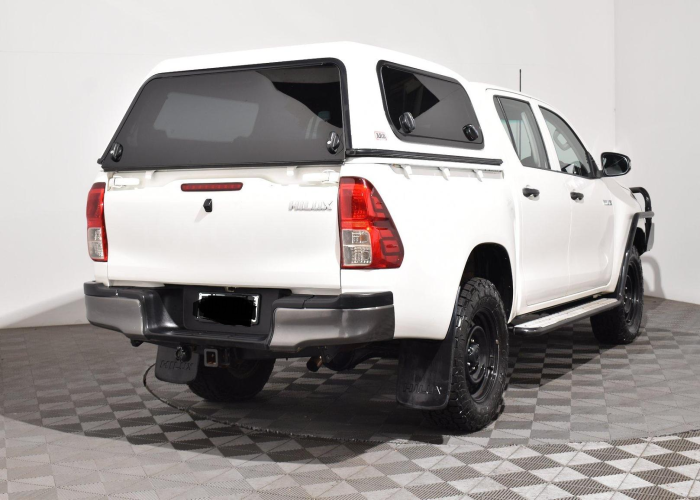 Used 7
                    TOYOTA
                     for Sale Image