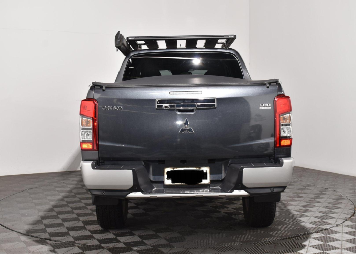 Used 9
                    MITSUBISHI
                     for Sale Image