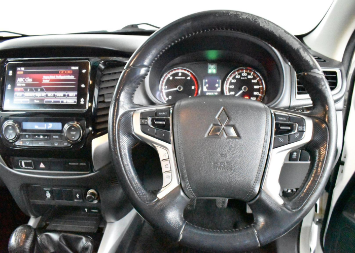 Used 7
                    MITSUBISHI
                     for Sale Image