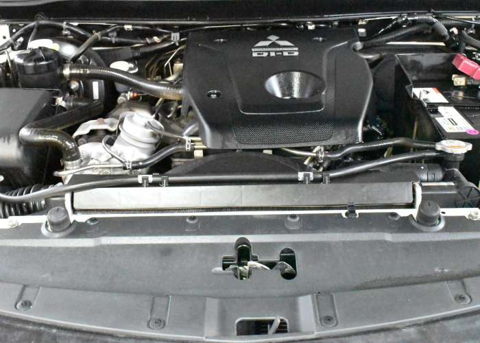 Used 7
                    MITSUBISHI
                     for Sale Image