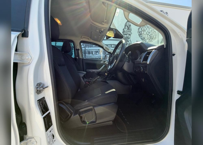 Used 9
                    FORD
                     for Sale Image