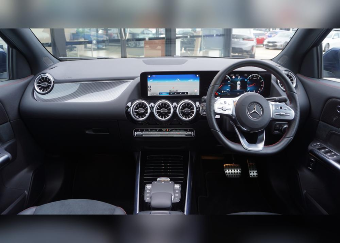 Used 4
                    MERCEDES BENZ
                     for Sale Image