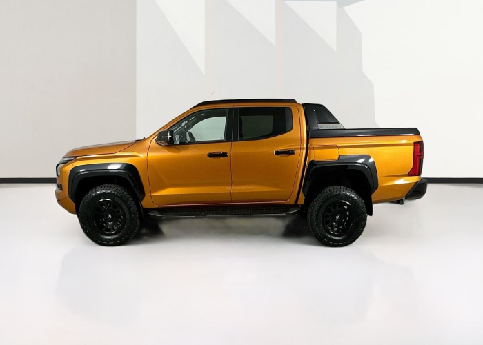 Used 1
                    MITSUBISHI
                     for Sale Image