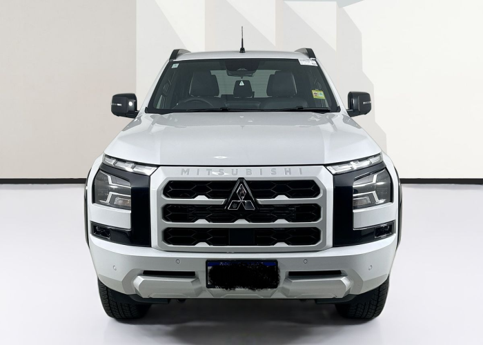 Used 2
                    MITSUBISHI
                     for Sale Image