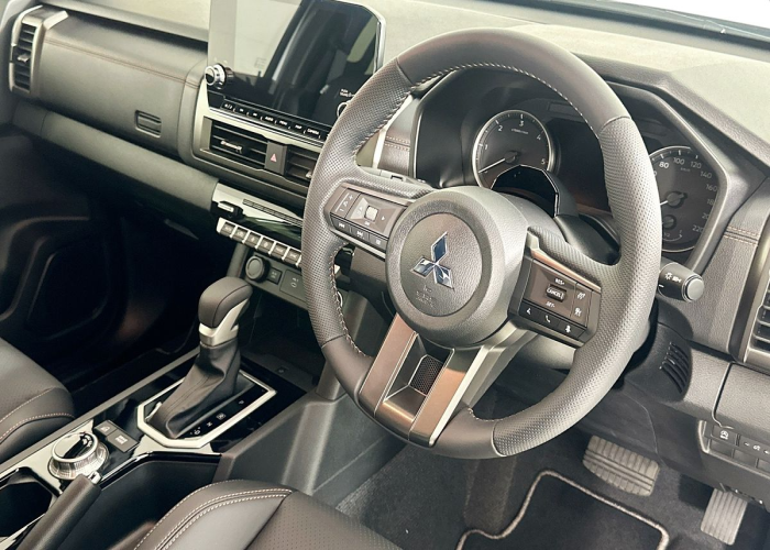 Used 2
                    MITSUBISHI
                     for Sale Image