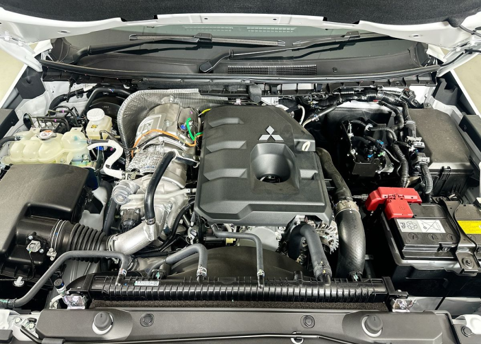 Used 2
                    MITSUBISHI
                     for Sale Image