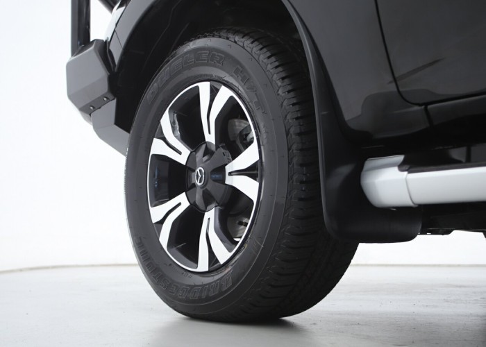 Used 1
                    MAZDA
                     for Sale Image