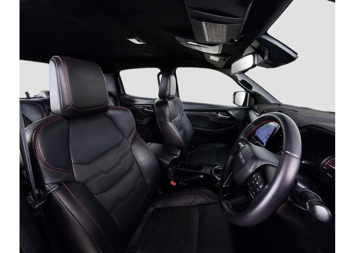 Used 1
                    ISUZU
                     for Sale Image