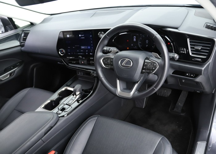 Used 1
                    Lexus
                     for Sale Image