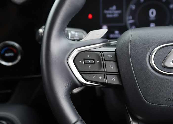 Used 1
                    Lexus
                     for Sale Image