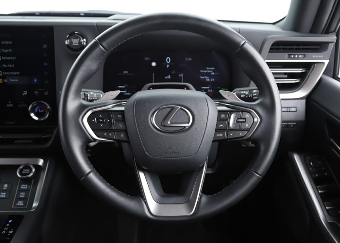 Used 1
                    Lexus
                     for Sale Image