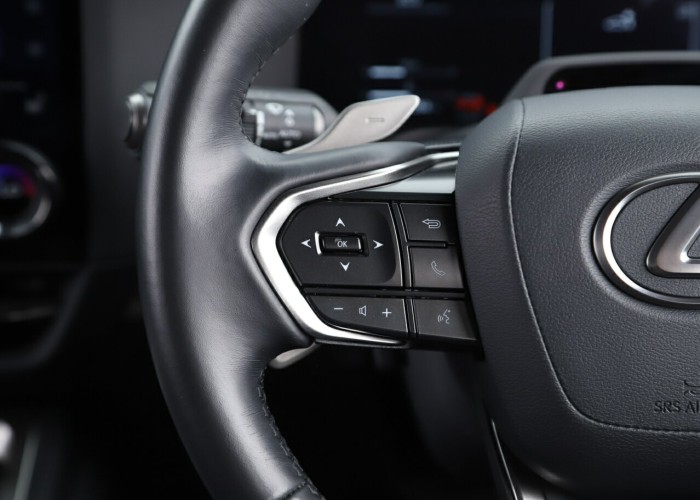 Used 1
                    Lexus
                     for Sale Image