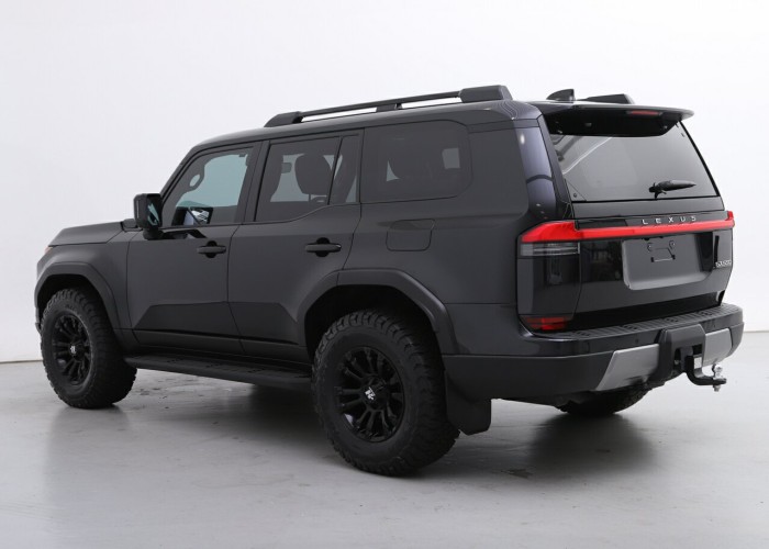 Used 1
                    Lexus
                     for Sale Image