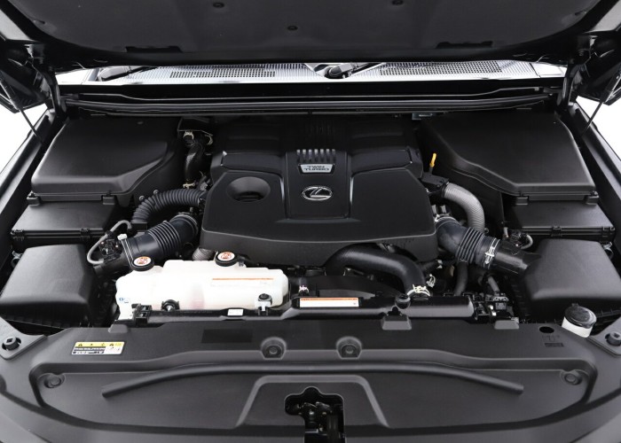 Used 1
                    Lexus
                     for Sale Image