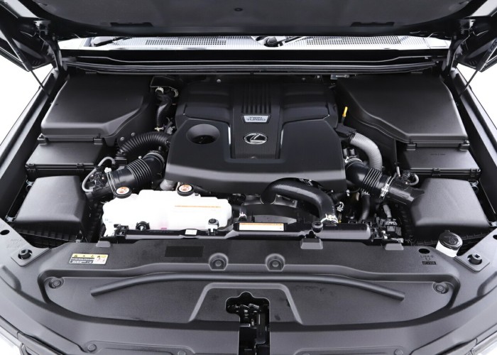 Used 1
                    Lexus
                     for Sale Image